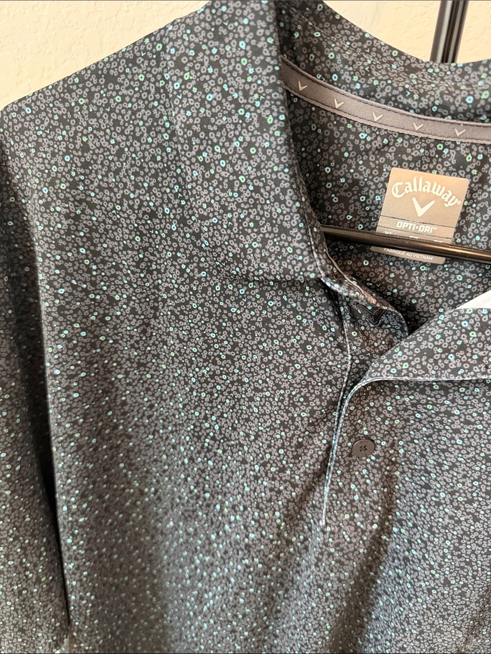 🌿Callaway Black Polo with Light Blue Fleck Detail - Picture 3 of 5